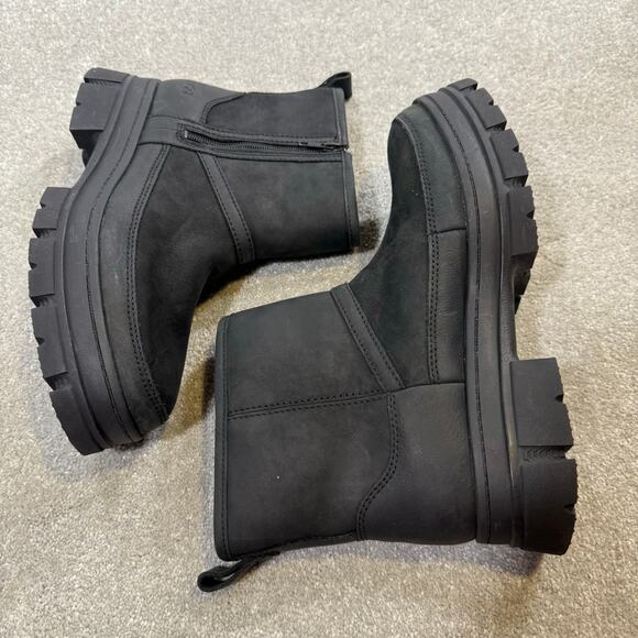 UGG NWOT Ashton Zip Waterproof Bootie Black Suede Chunky Heel Womens 10 Winter - Picture 4 of 15